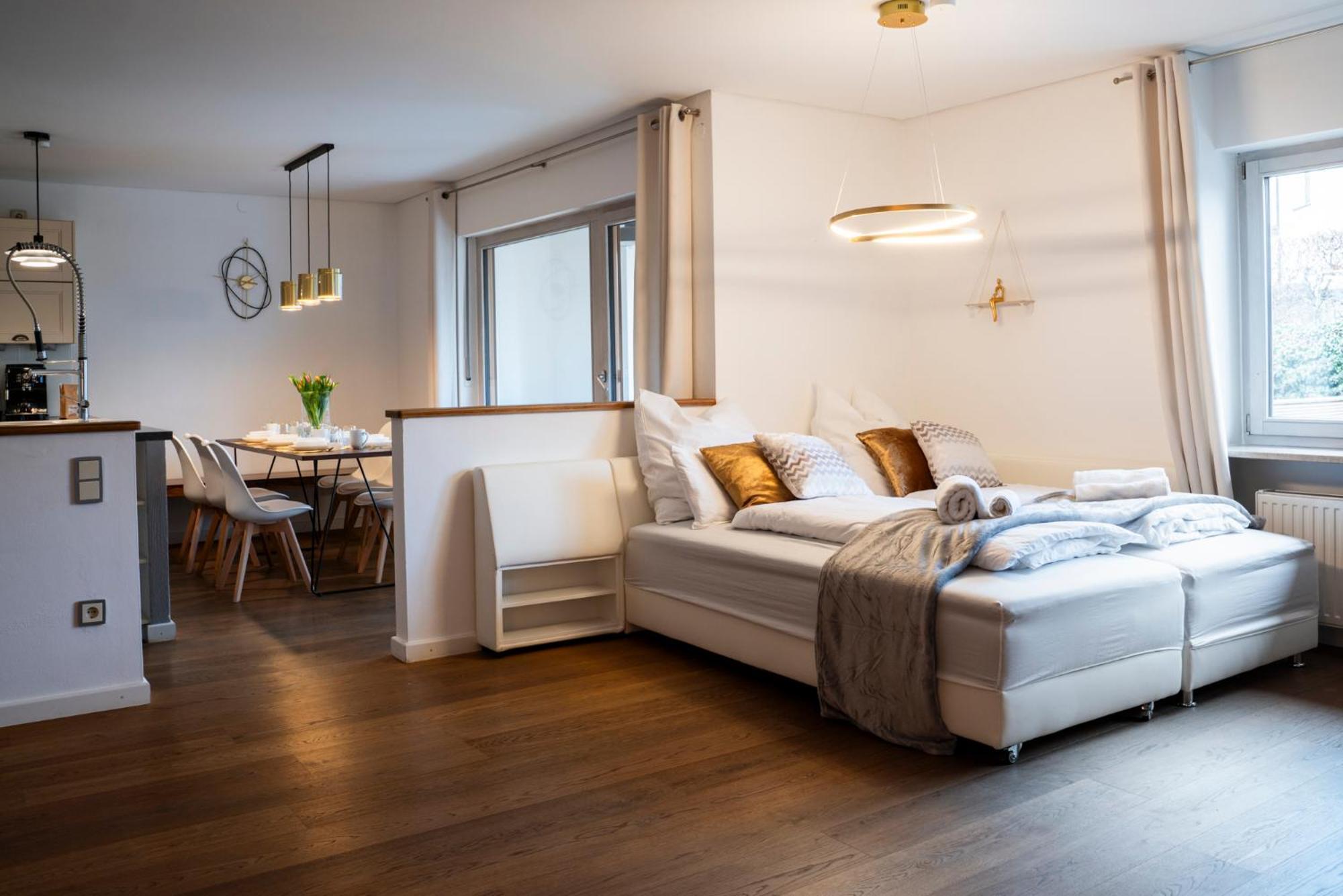 130M2 Loft - Balkon, Smart Tv, Badewanne, Kaffee Apartment Rosenheim Ngoại thất bức ảnh